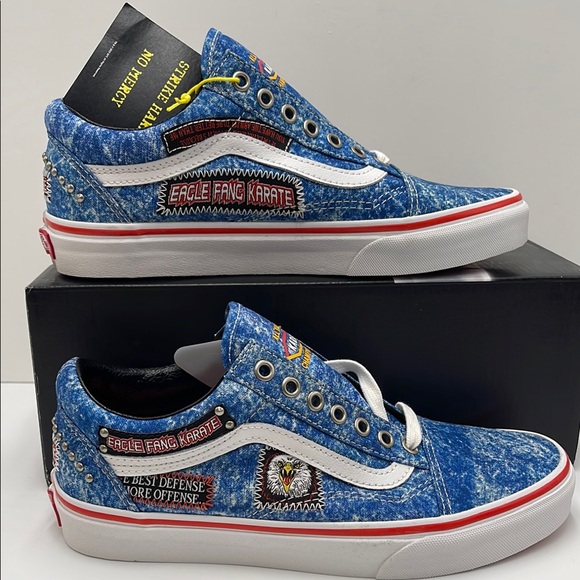 Vans WMNS Old Skool
Cobra Kai Multi/True White 
VNOA3WKT6GL Sneakers - Picture 2 of 16